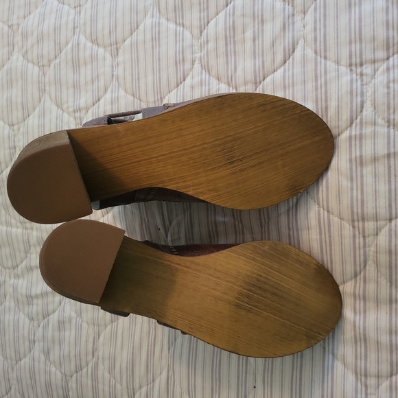 "NOT RATED" shoes - Picture 4 of 4